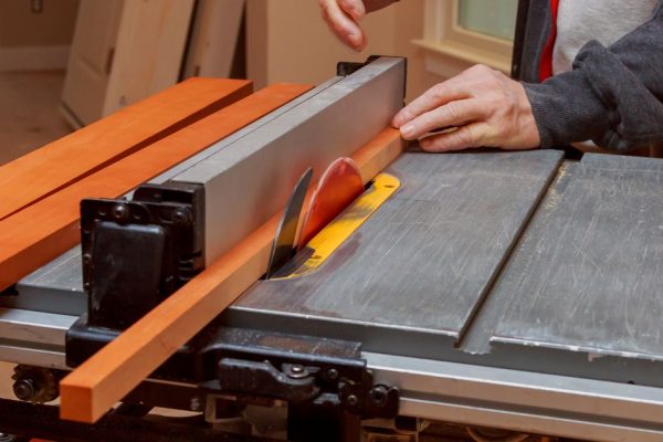 Comprehensive Guide to Choosing the Right Tablesaw
